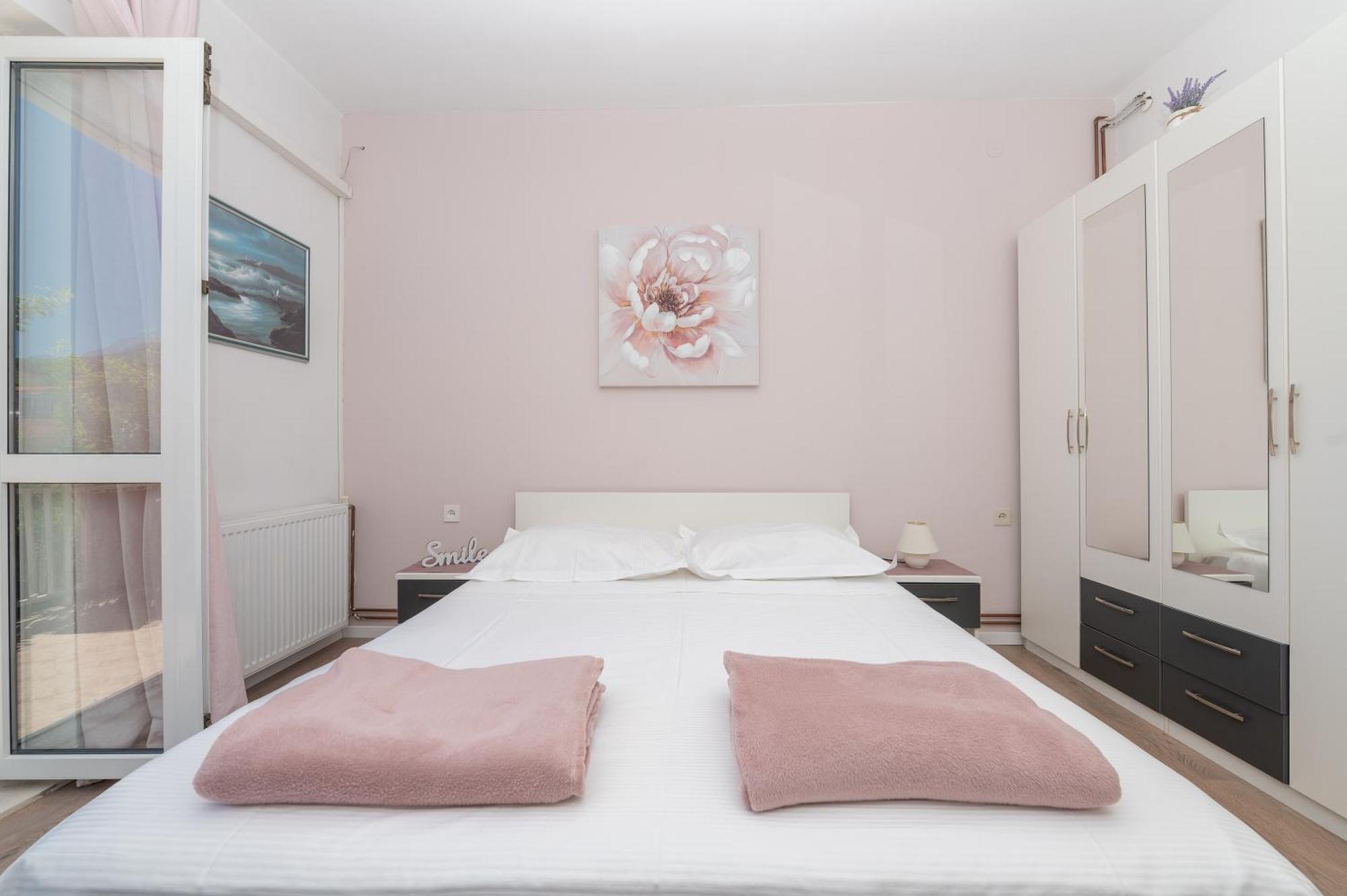 Apartmani Sani Макарська Екстер'єр фото