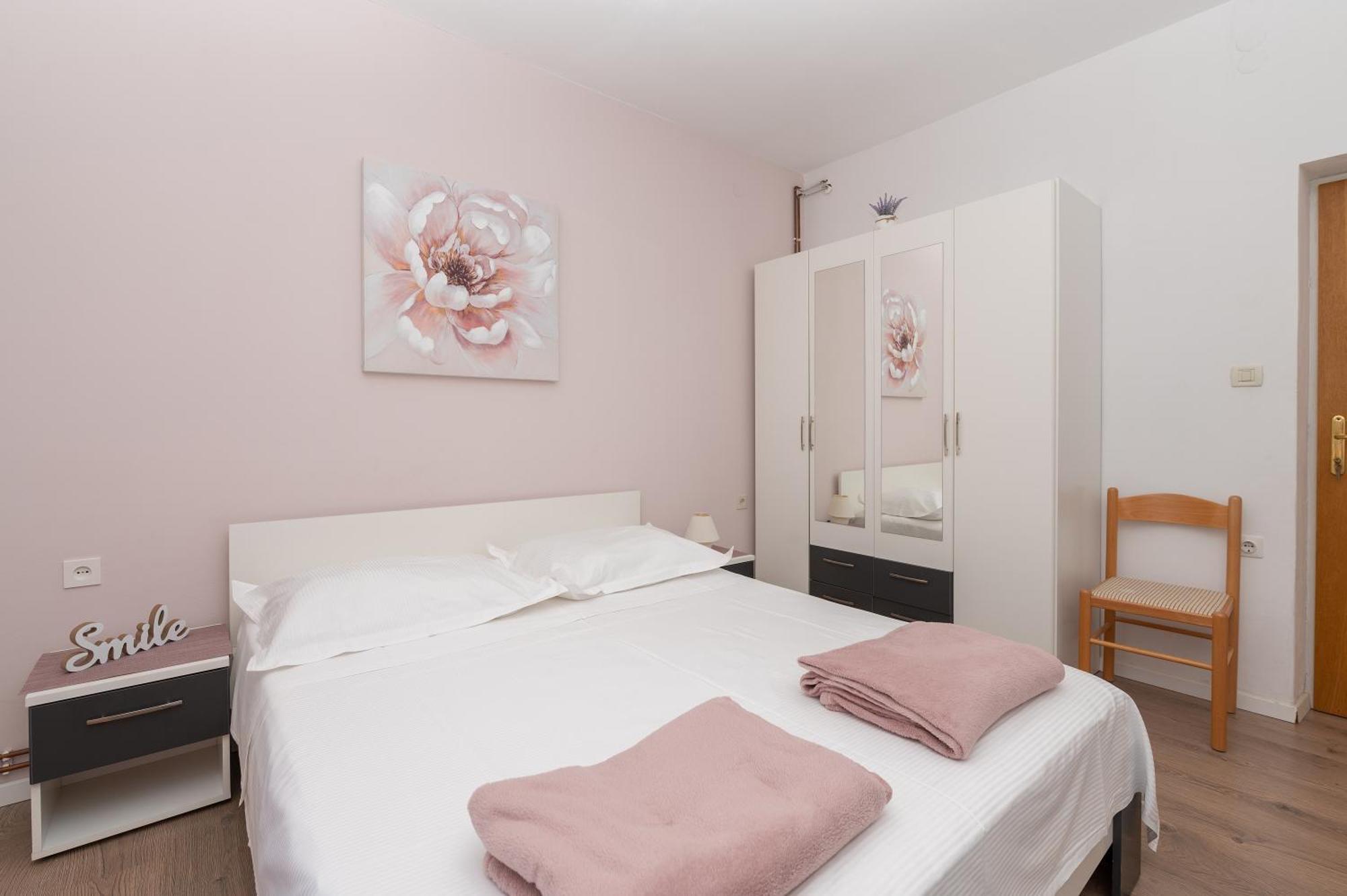 Apartmani Sani Макарська Екстер'єр фото