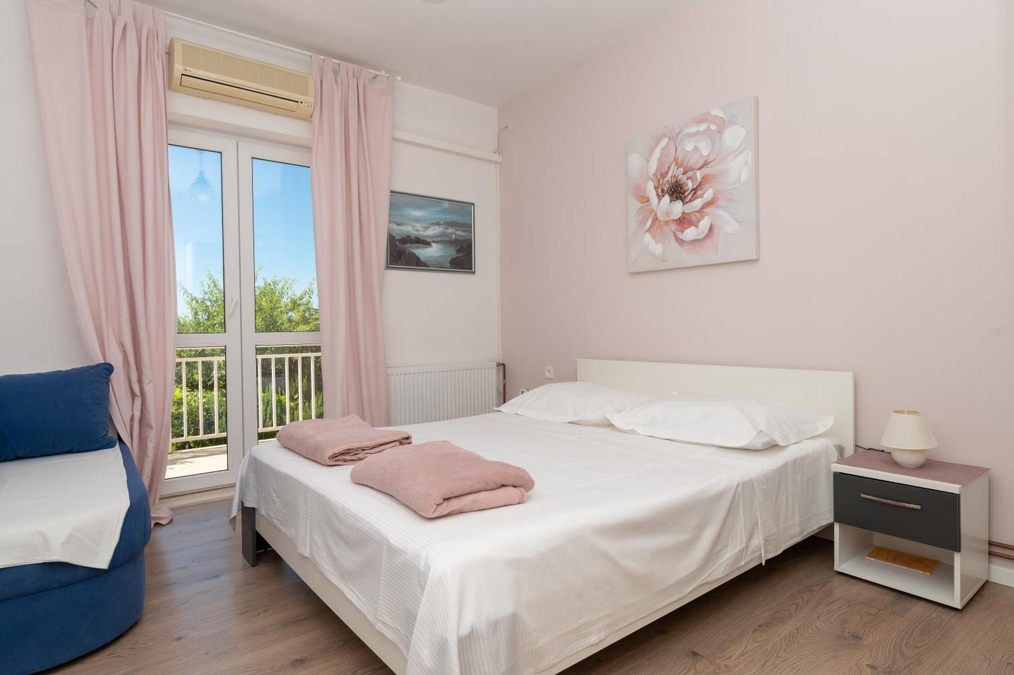 Apartmani Sani Макарська Екстер'єр фото