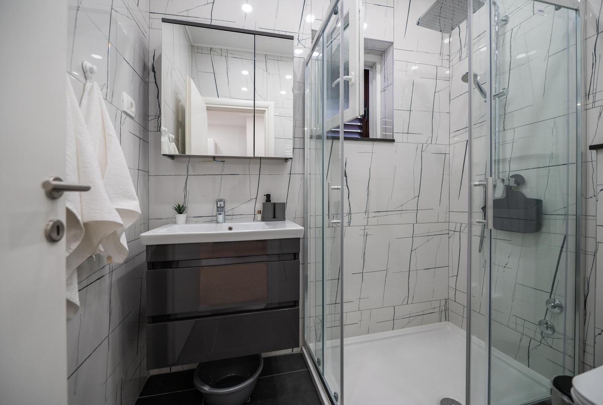 Apartmani Sani Макарська Екстер'єр фото